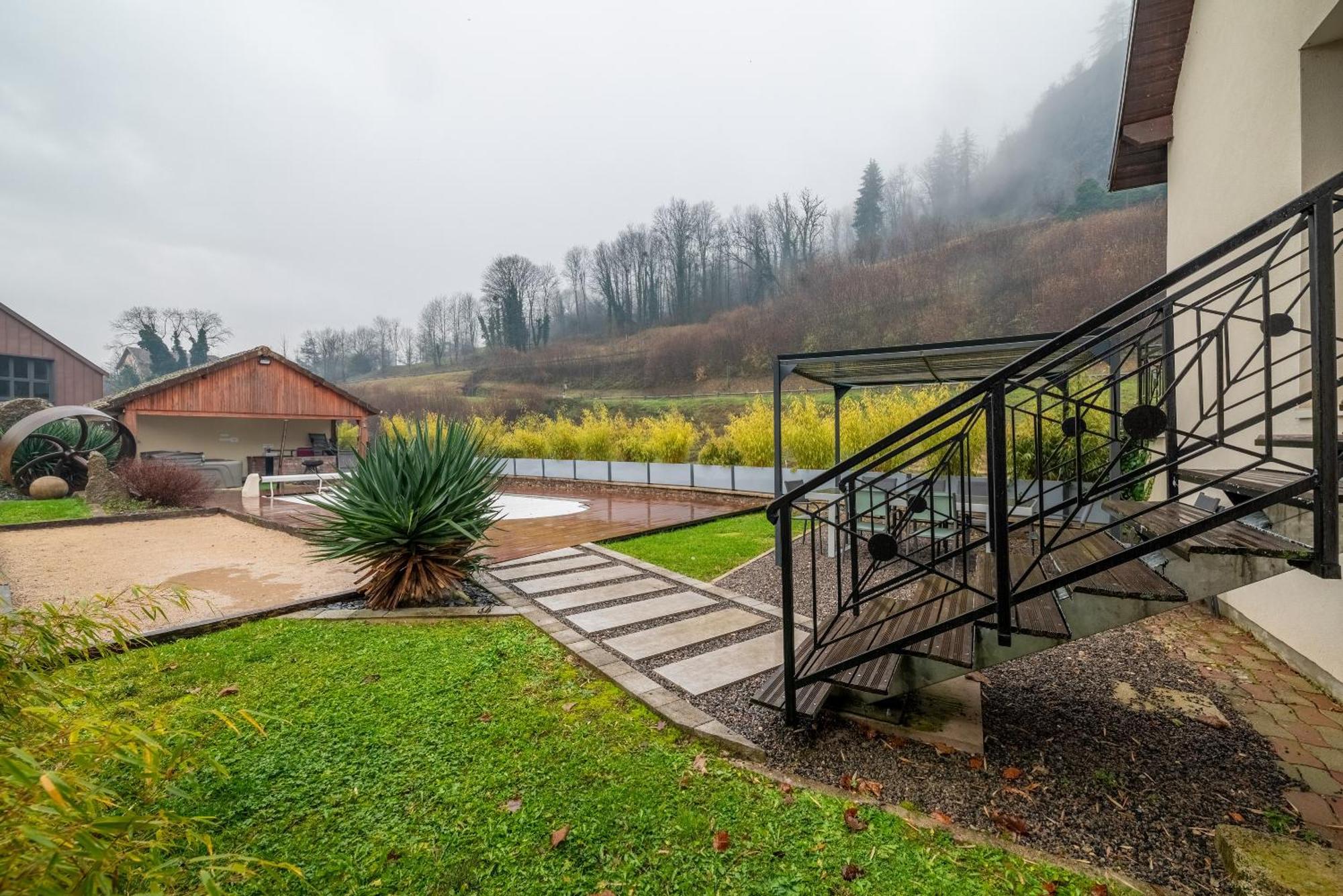 Demoiselle Loue Villa Ornans Esterno foto